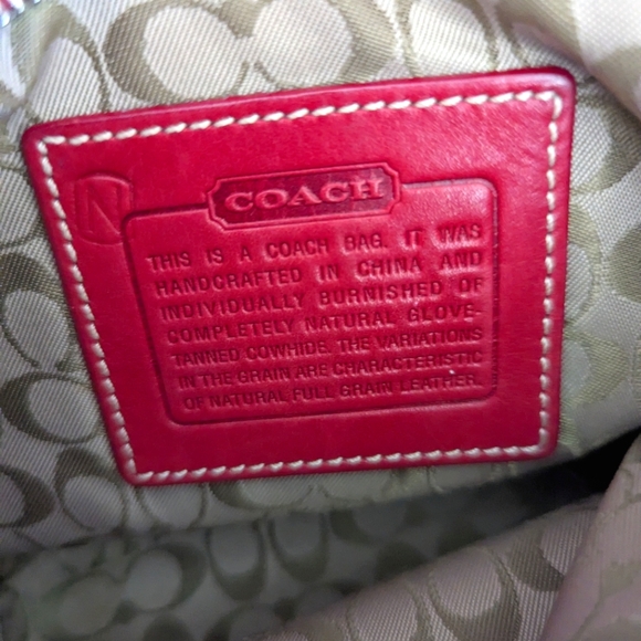 EUC Coach Charlie Mini Hobo - Picture 15 of 15